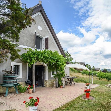 Mali Pince Villa Aszofo Dış mekan fotoğraf