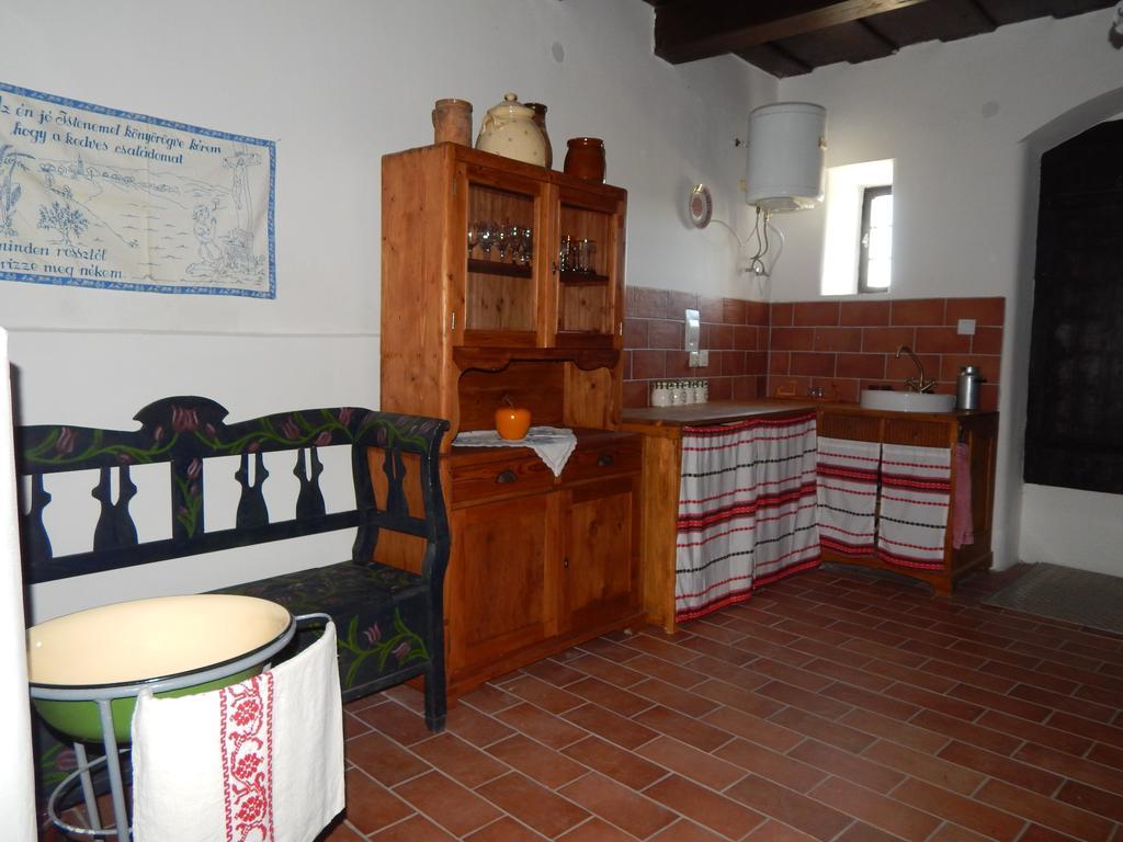 Mali Pince Villa Aszofo Dış mekan fotoğraf